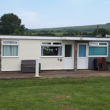 21 Sandown Bay Holiday Centre Exterior foto